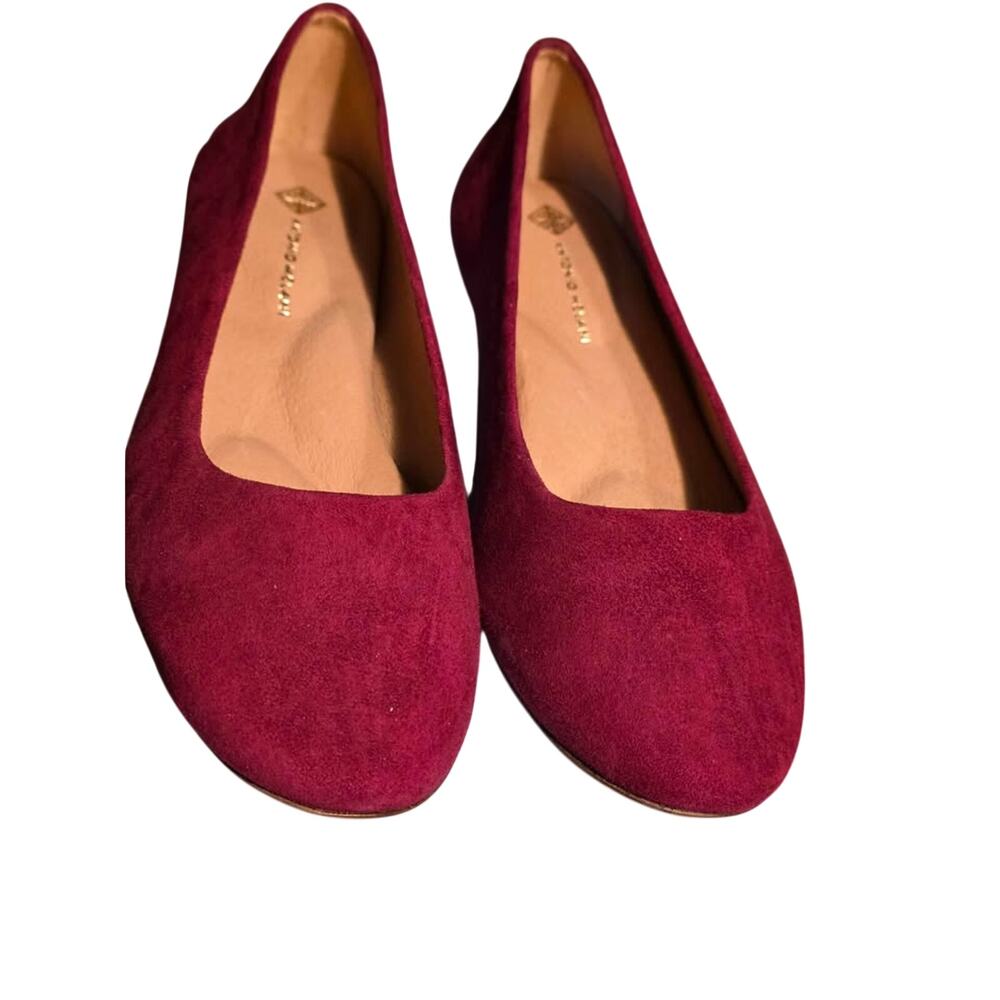 Antonio Melani Maroon Suede Flats.